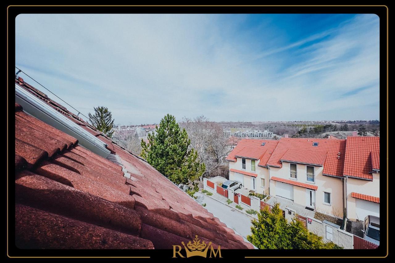 Rm Luxury Apartment In Prague • 6 People • Free Parking • Pets Dış mekan fotoğraf